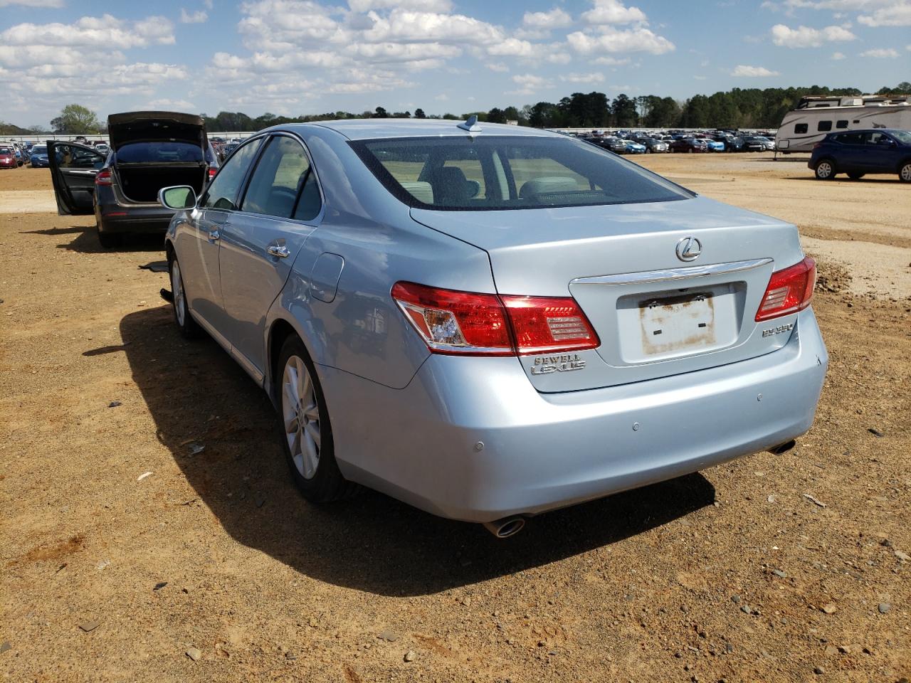 Photo 3 from auction – 2010 LEXUS ES 350 with VIN JTHBK1EG7A2364256