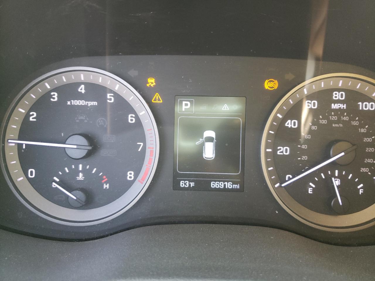 Photo 8 from auction – 2017 HYUNDAI TUCSON LIM with VIN KM8J3CA43HU568063
