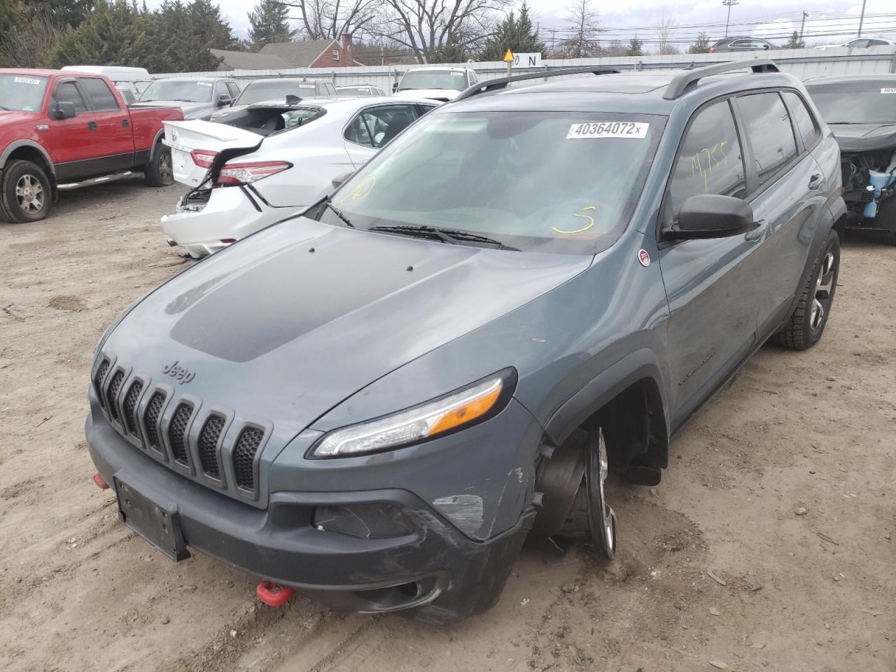 Photo 2 from auction – 2014 JEEP CHEROKEE T with VIN 1C4PJMBS0EW248707