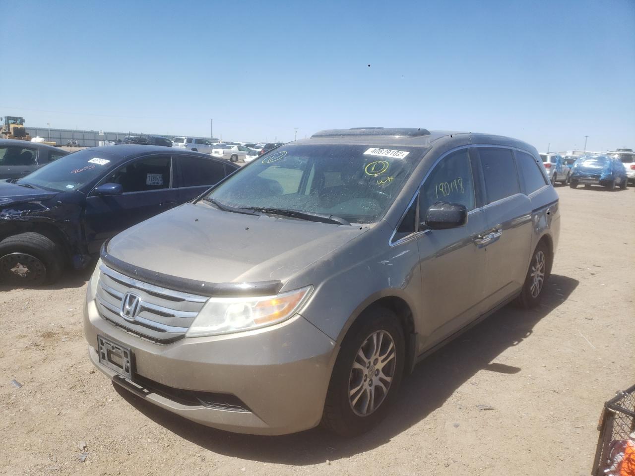 Photo 2 from auction – 2011 HONDA ODYSSEY EX with VIN 5FNRL5H63BB095923