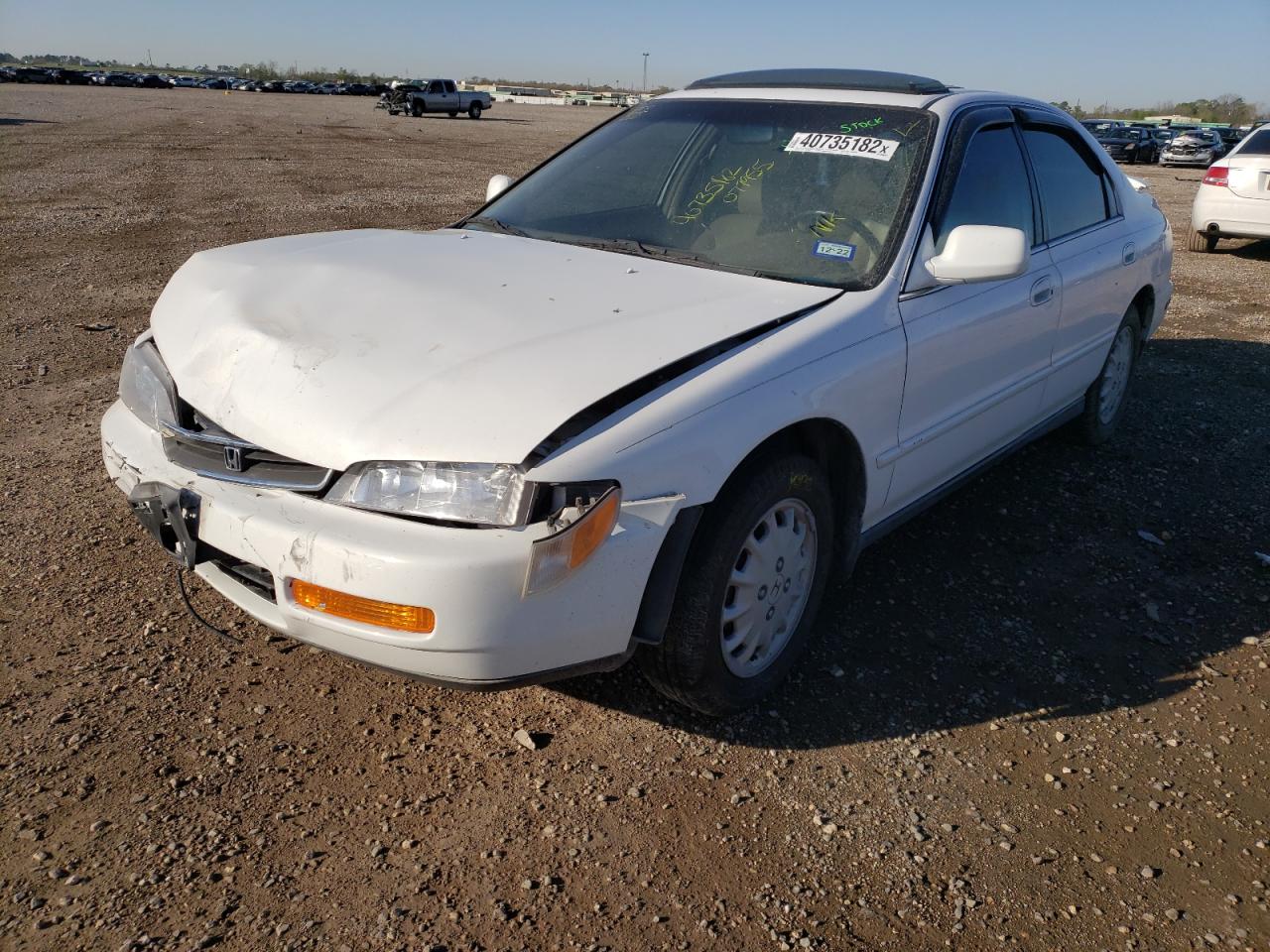 Photo 2 from auction – 1997 HONDA ACCORD EX with VIN 1HGCD5668VA077955