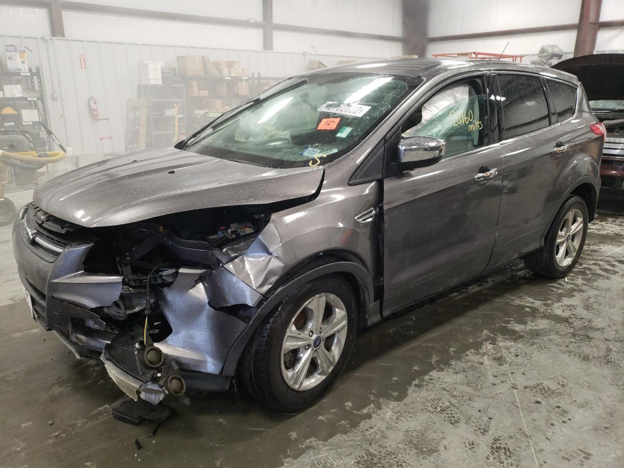 Photo 2 from auction – 2013 FORD ESCAPE with VIN 1FMCU0GX5DUC19471