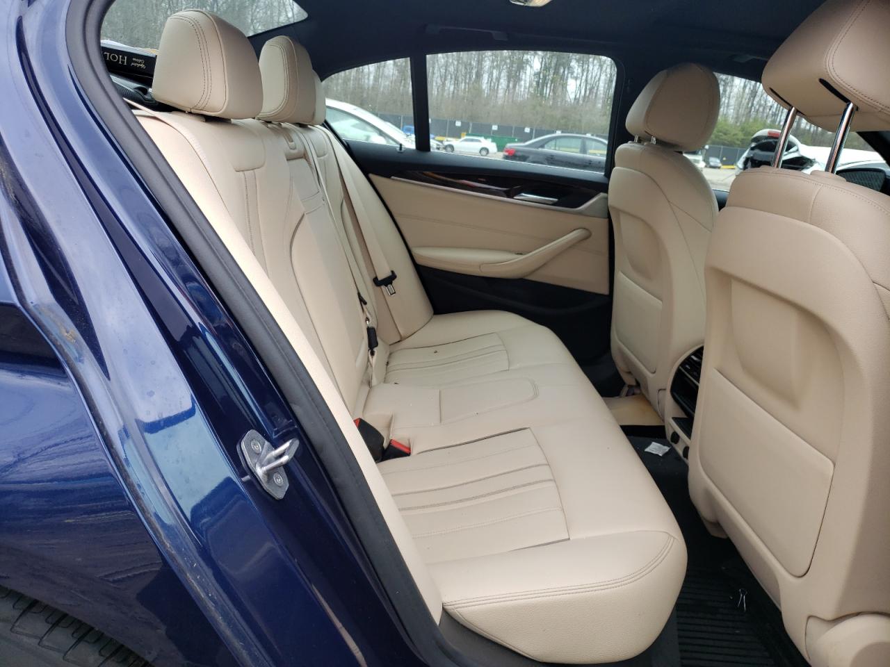 Photo 6 from auction – 2019 BMW 540 XI with VIN WBAJE7C50KWW14372