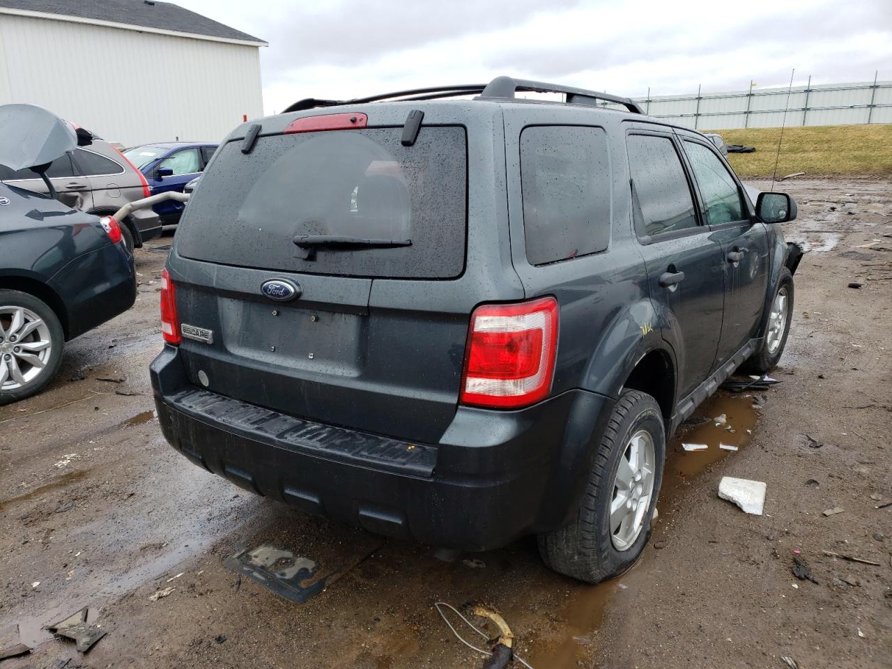 Photo 4 from auction – 2009 FORD ESCAPE XLT with VIN 1FMCU03719KA29921