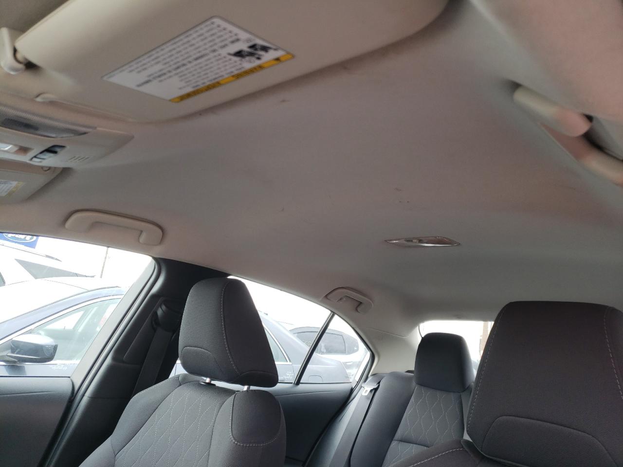 Photo 9 from auction – 2020 TOYOTA COROLLA LE with VIN 5YFEPRAE0LP063528