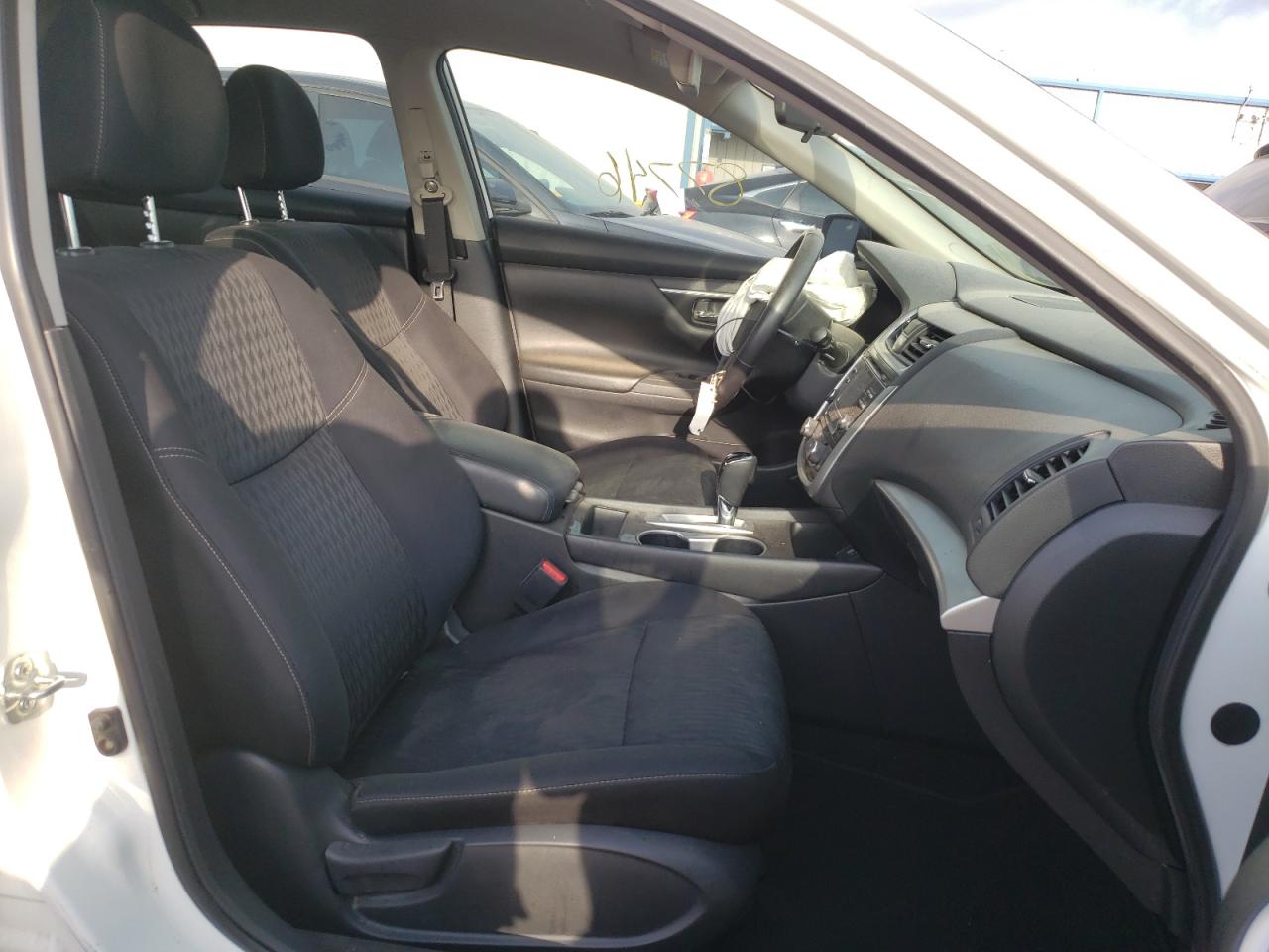 Photo 5 from auction – 2018 NISSAN ALTIMA 2.5 with VIN 1N4AL3AP8JC260970