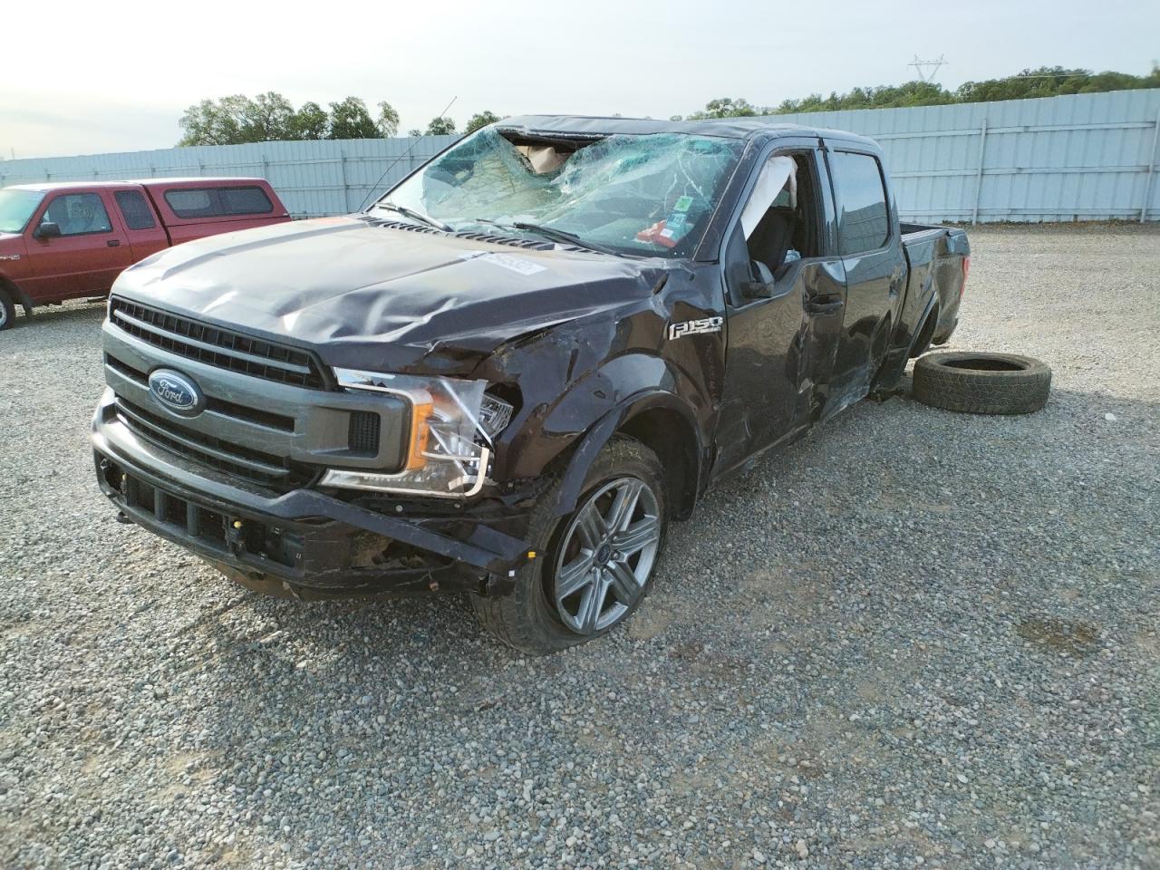 Photo 2 from auction – 2018 FORD F150 SUPER with VIN 1FTEW1EP7JFA51557