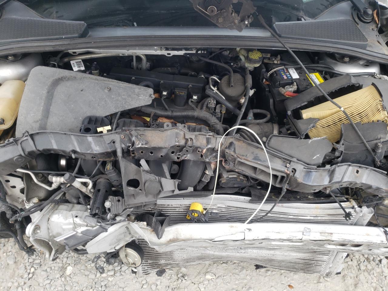 Photo 7 from auction – 2016 FORD FOCUS S with VIN 1FADP3E27GL228505