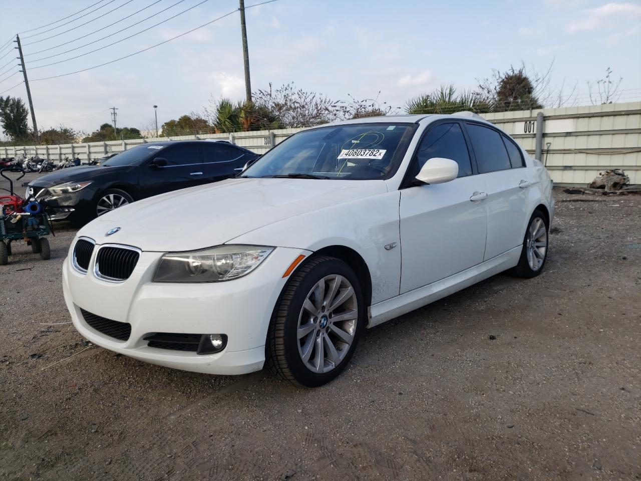 Photo 2 from auction – 2011 BMW 328 I with VIN WBAPH7C56BA802361