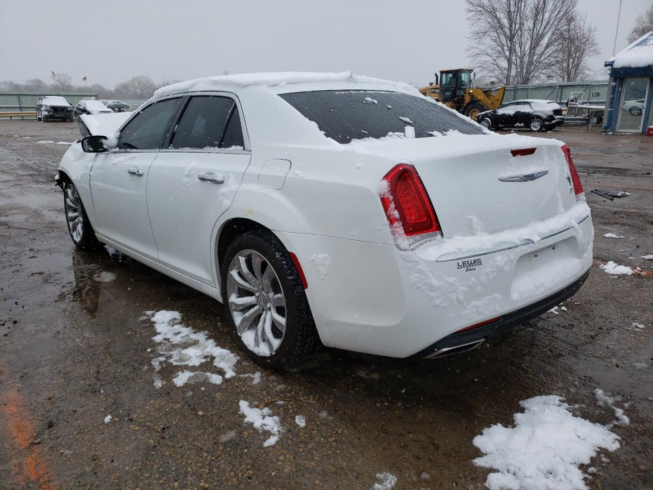 Photo 3 from auction – 2019 CHRYSLER 300 LIMITE with VIN 2C3CCAEGXKH689371