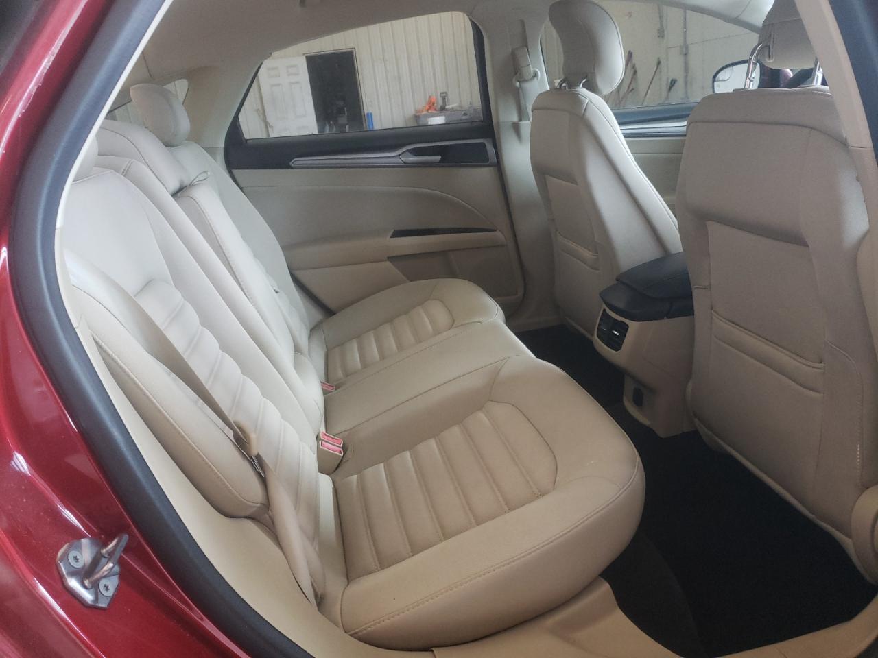 Photo 6 from auction – 2013 FORD FUSION SE with VIN 3FA6P0HR7DR225004