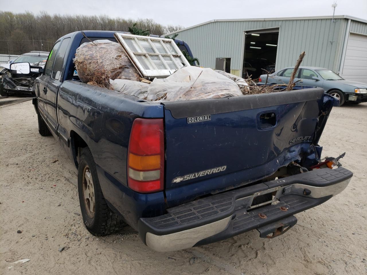 Photo 3 from auction – 2002 CHEVROLET SILVERADO with VIN 2GCEC19T421315987