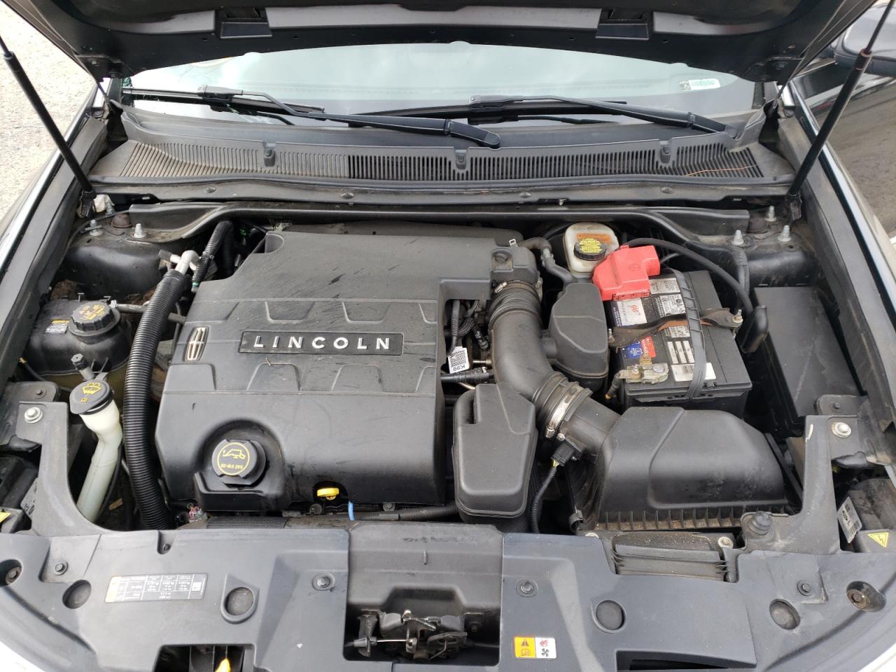 Photo 7 from auction – 2014 LINCOLN MKS with VIN 1LNHL9DK4EG611797