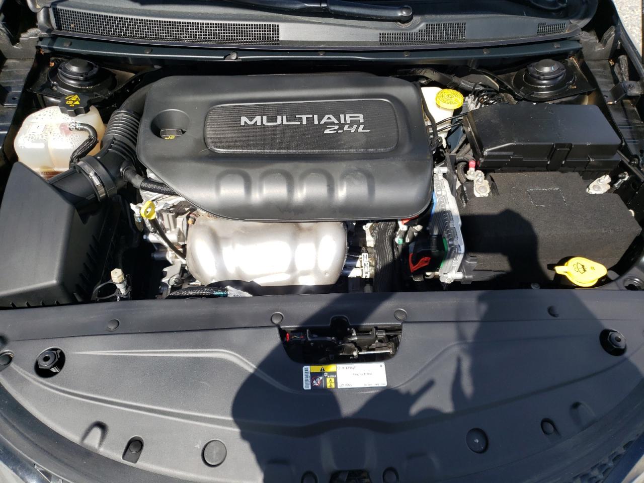 Photo 7 from auction – 2015 CHRYSLER 200 S with VIN 1C3CCCBB5FN529299
