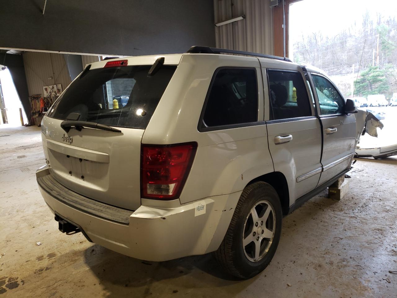Photo 4 from auction – 2006 JEEP GRAND CHER with VIN 1J4GR48K56C345141