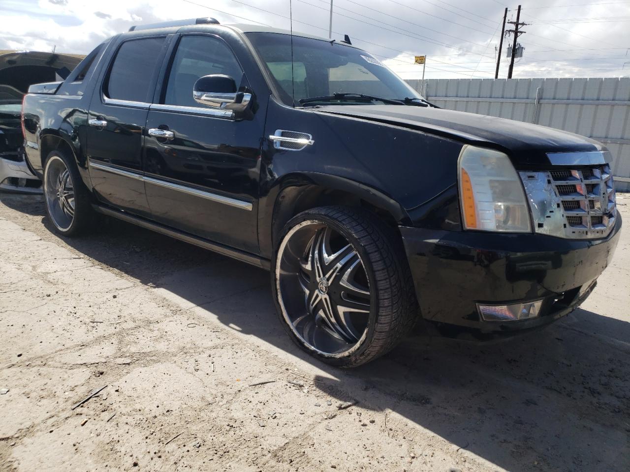CADILLAC ESCALADE E 2007 with VIN 3GYFK628X7G224077 - Photo from auction