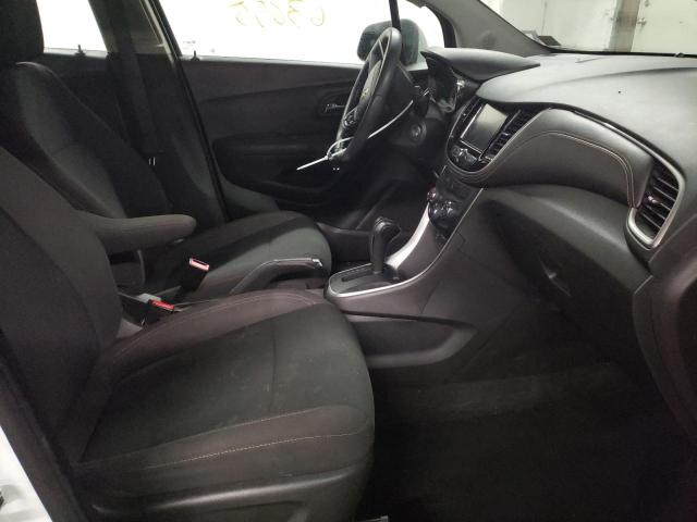 Photo 5 from auction – 2017 CHEVROLET TRAX LS with VIN KL7CJKSB6HB184409