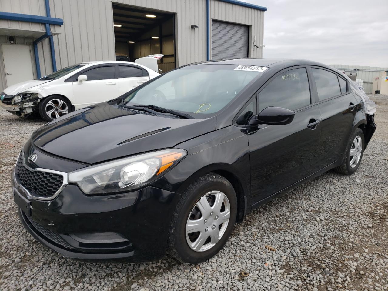 Photo 2 from auction – 2015 KIA FORTE LX with VIN KNAFK4A68F5285733