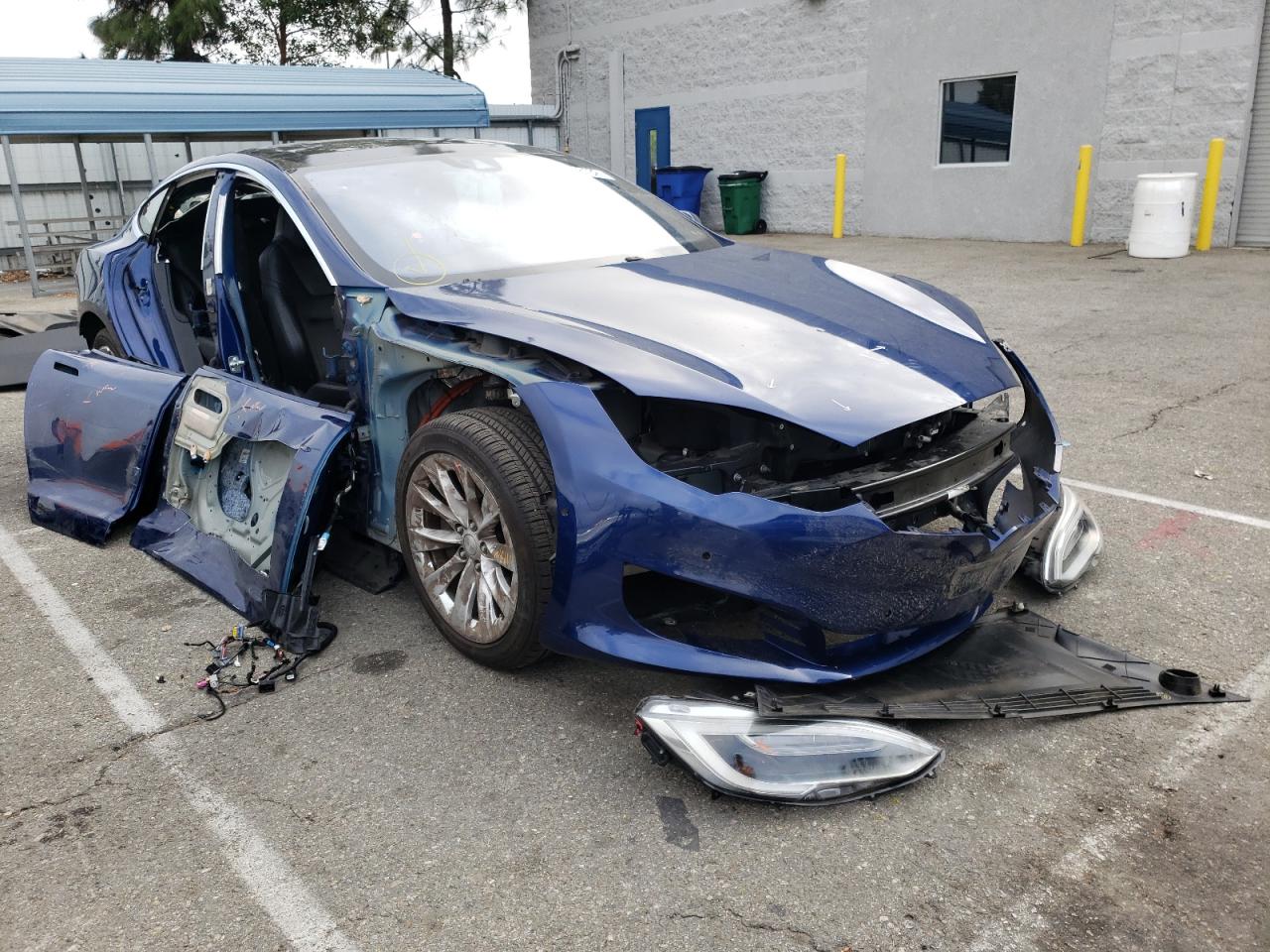 TSMR MODEL S 2016 with VIN 5YJSA1E1XGF152845 - Photo from auction