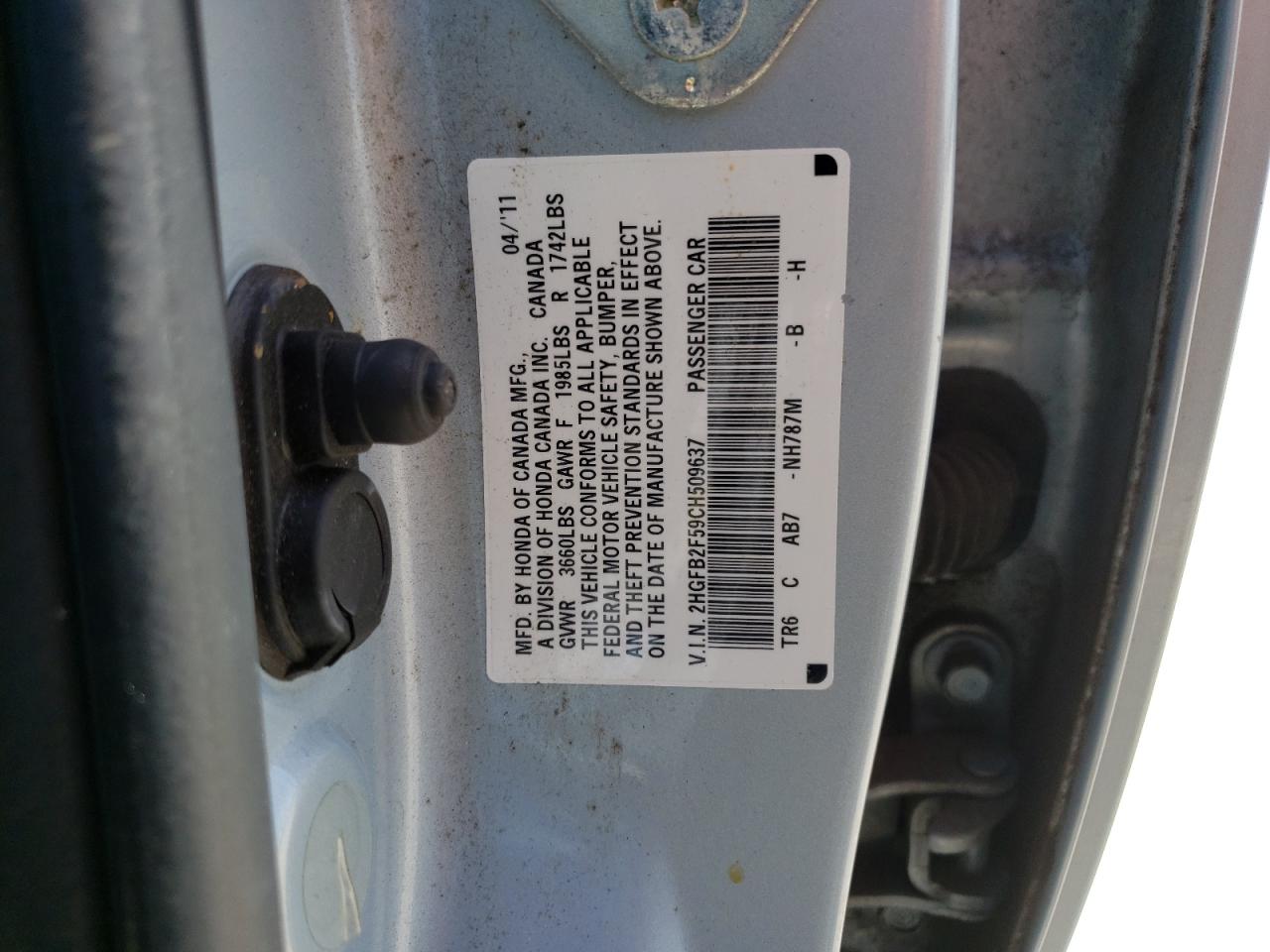 Photo 10 from auction – 2012 HONDA CIVIC LX with VIN 2HGFB2F59CH509637
