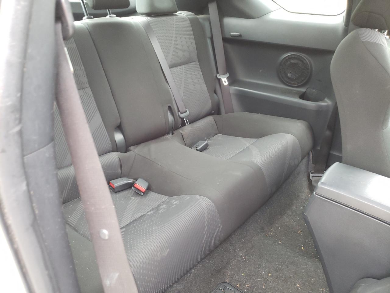Photo 6 from auction – 2012 TOYOTA SCION TC with VIN JTKJF5C73C3035491