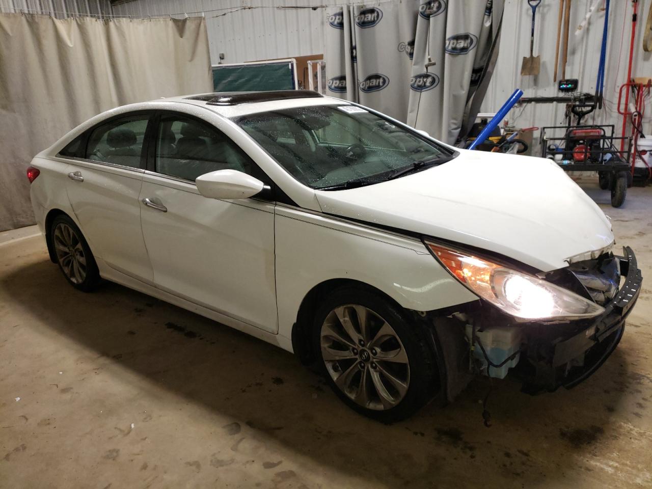 HYUNDAI SONATA SE 2012 with VIN 5NPEC4AC5CH433382 - Photo from auction