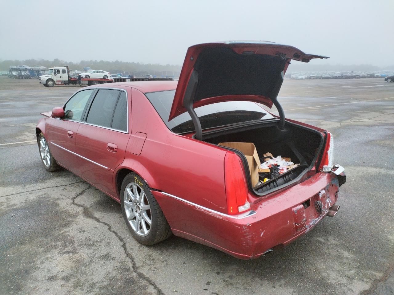Photo 3 from auction – 2008 CADILLAC DTS with VIN 1G6KD57918U105040