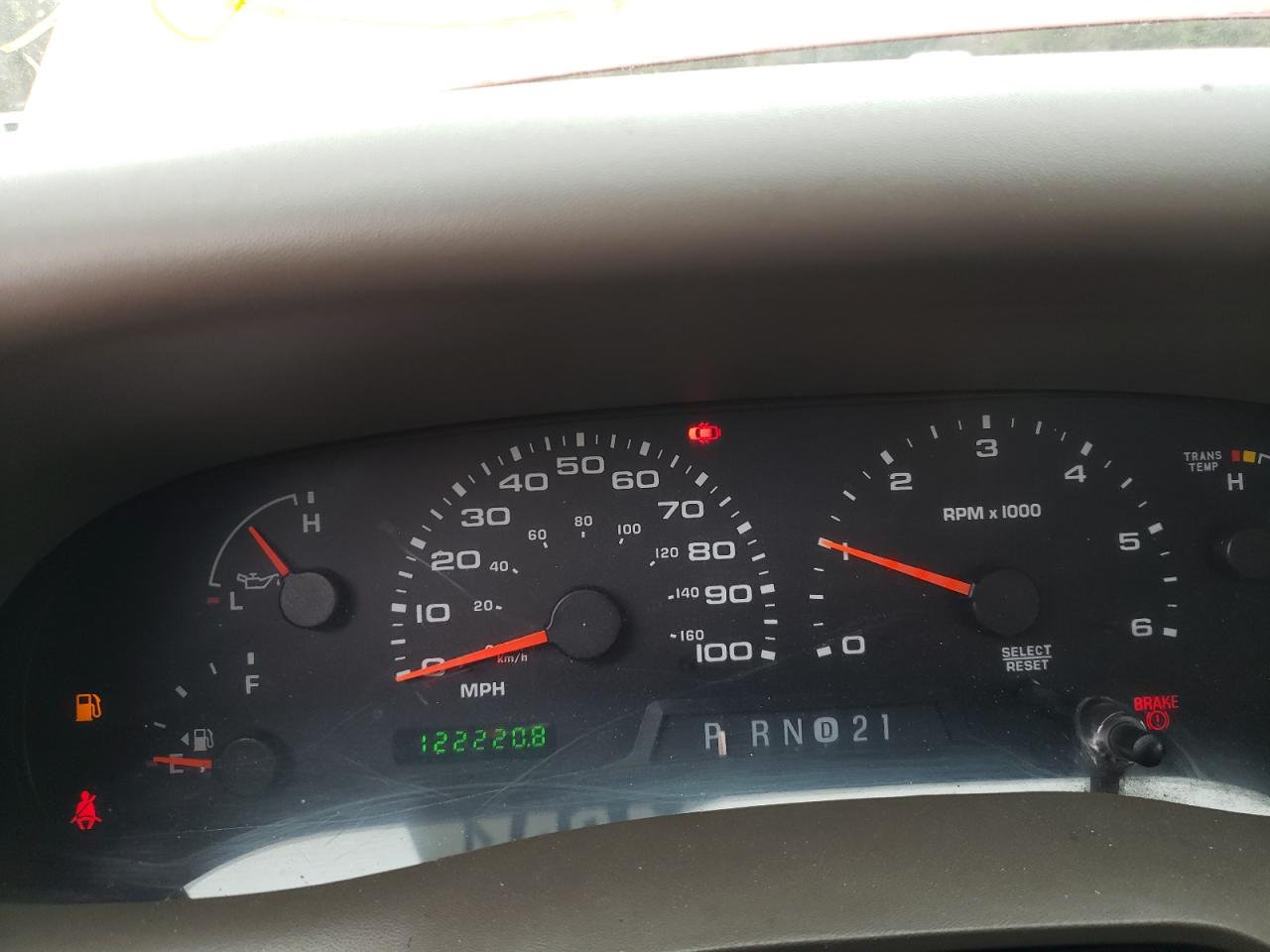 Photo 8 from auction – 2002 FORD F250 SUPER with VIN 1FTNF21S42EA21584