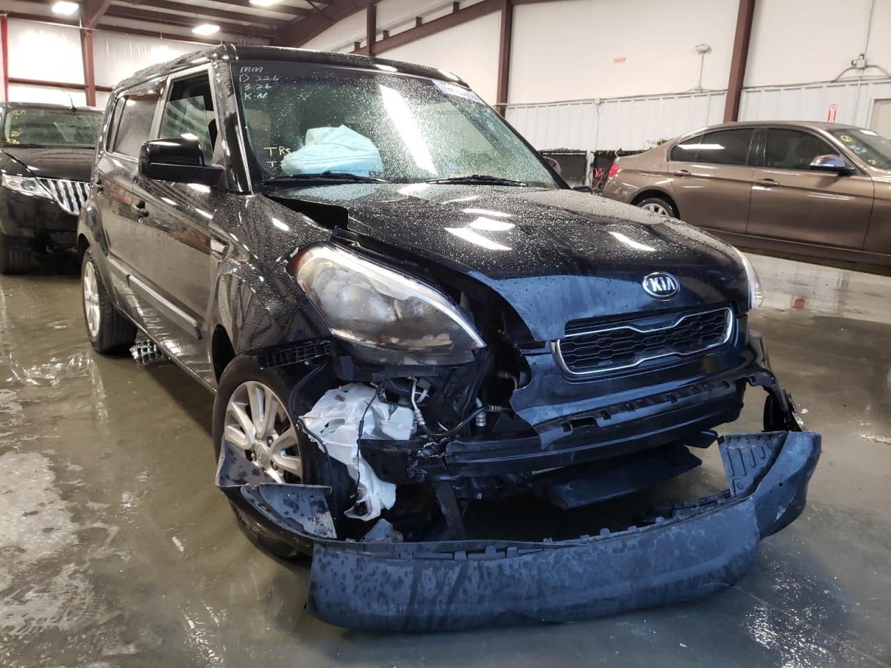 KIA SOUL 2013 with VIN KNDJT2A51D7585119 - Photo from auction