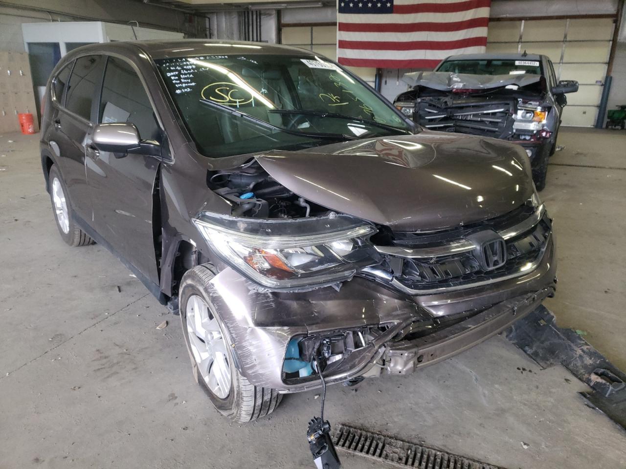 HONDA CR-V EX 2015 with VIN 2HKRM4H53FH664677 - Photo from auction
