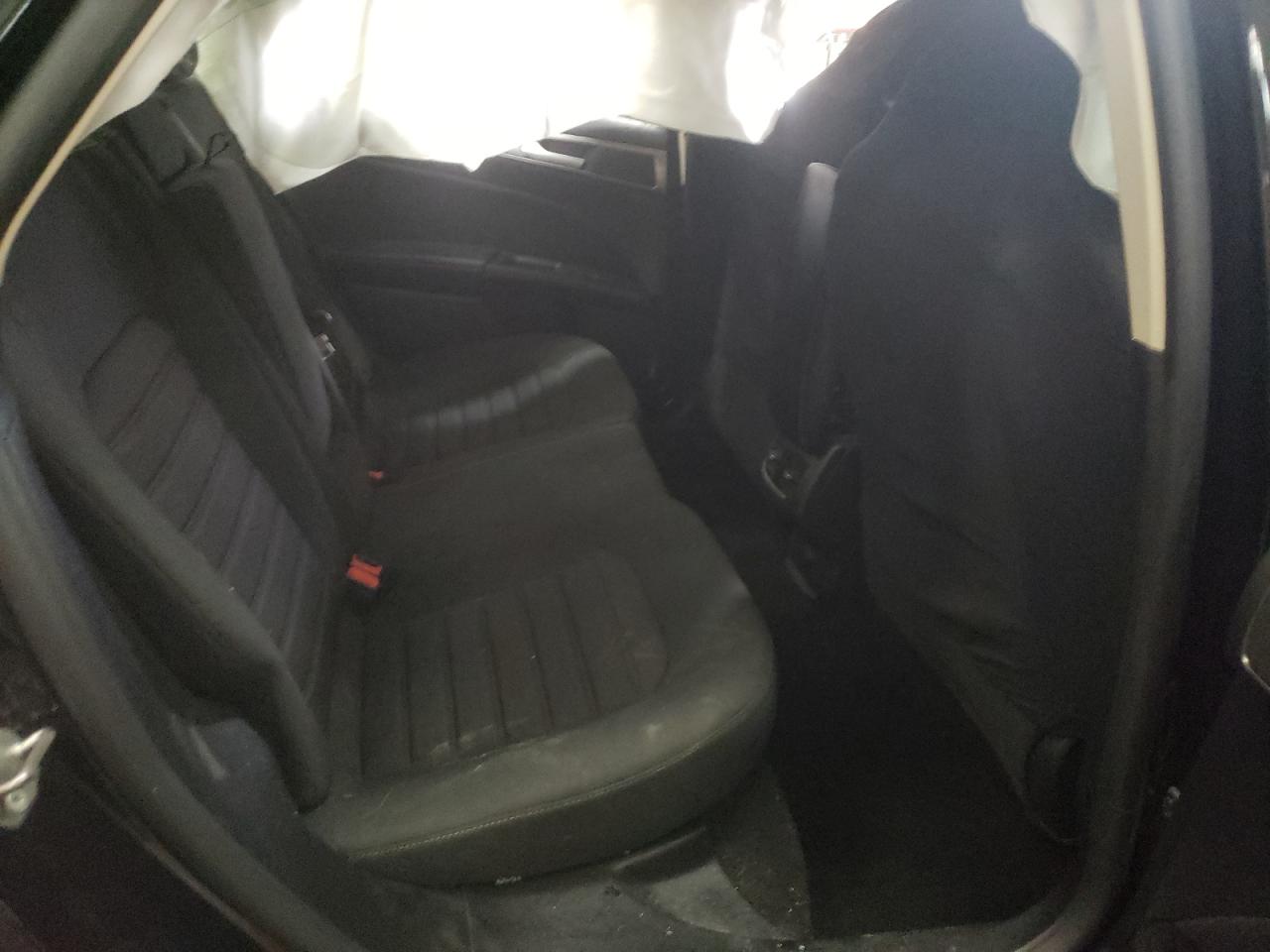 Photo 6 from auction – 2020 FORD FUSION SE with VIN 3FA6P0T92LR166014