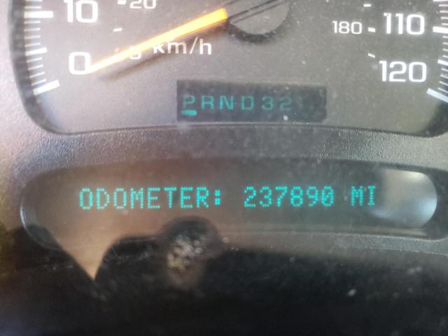 Photo 8 from auction – 2005 CHEVROLET SILVRK1500 with VIN 2GCEK19BX51321551