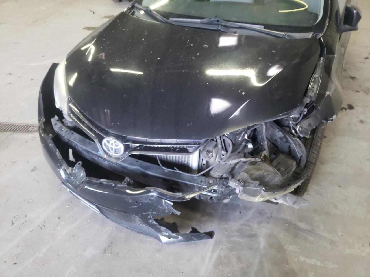 Photo 9 from auction – 2015 TOYOTA COROLLA with VIN 5YFBURHE2FP302695