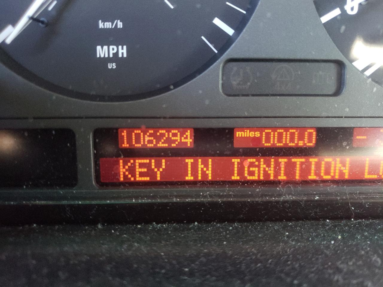 Photo 8 from auction – 2006 BMW X5 3.0I with VIN 5UXFA13556LF99085