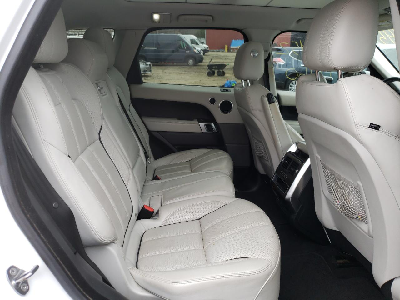 Photo 6 from auction – 2015 LAND ROVER RANGE ROVE with VIN SALWR2VF2FA516896