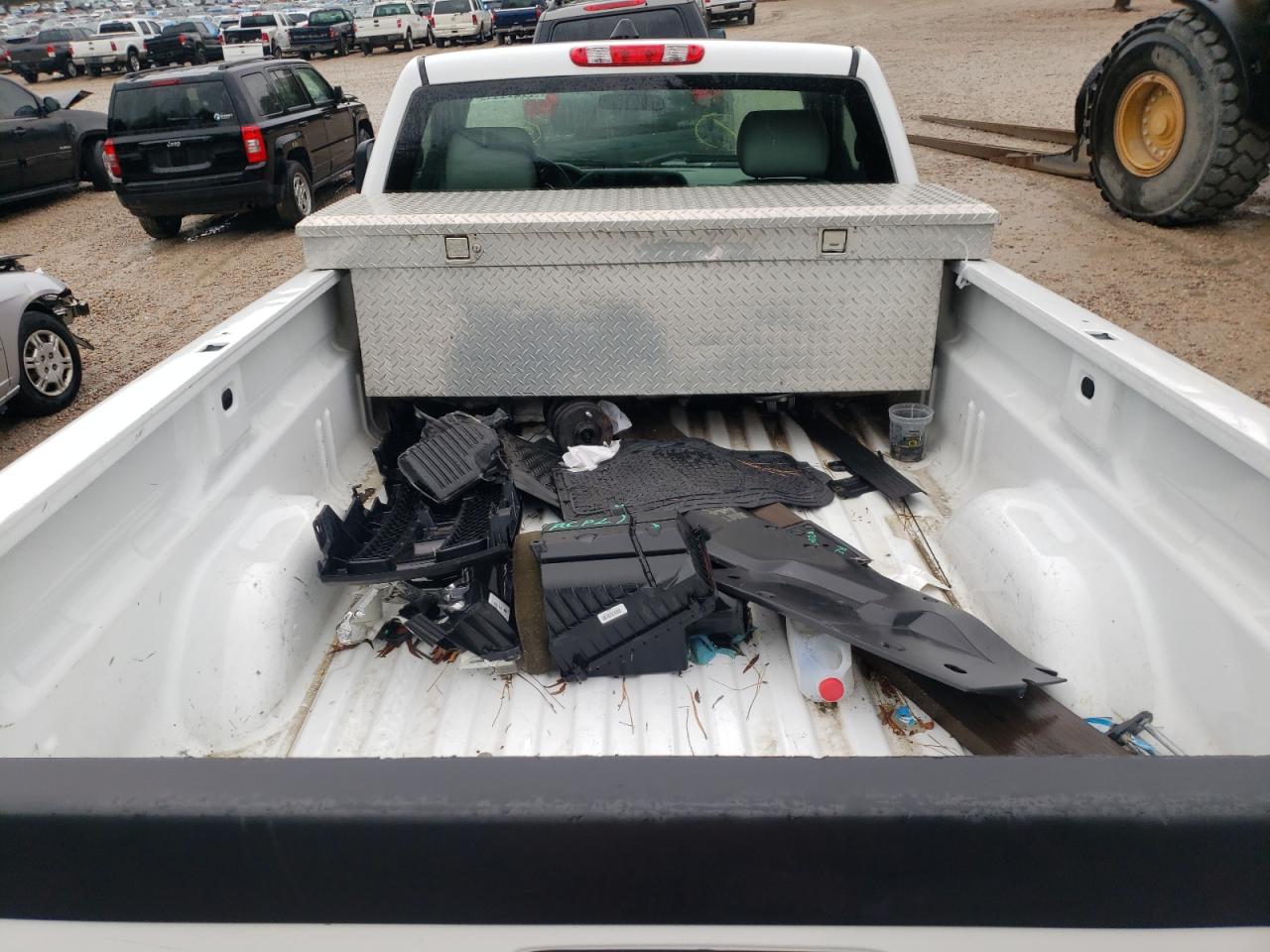 Photo 6 from auction – 2013 CHEVROLET SILVERADO with VIN 1GCNCPEX2DZ900380