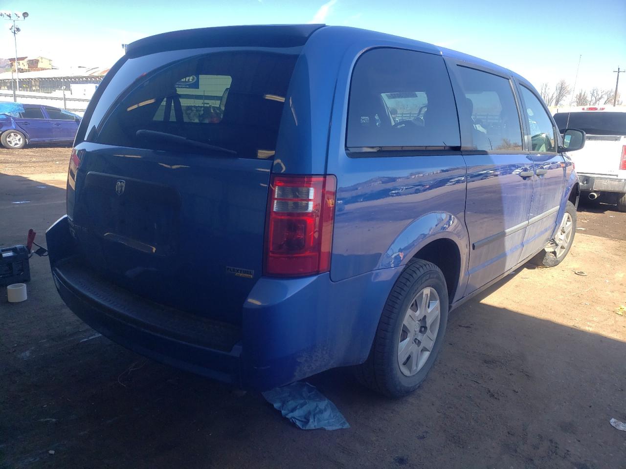 Photo 4 from auction – 2008 DODGE GRAND CARA with VIN 2D8HN44H18R746648
