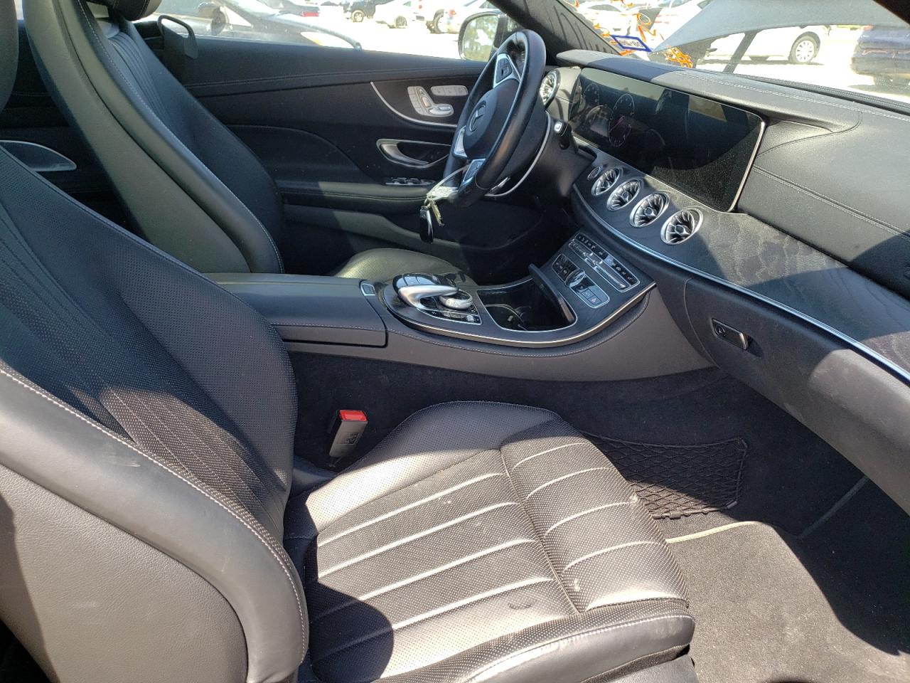Photo 5 from auction – 2018 MERCEDES-BENZ E 400 with VIN WDD1J6FB9JF025948