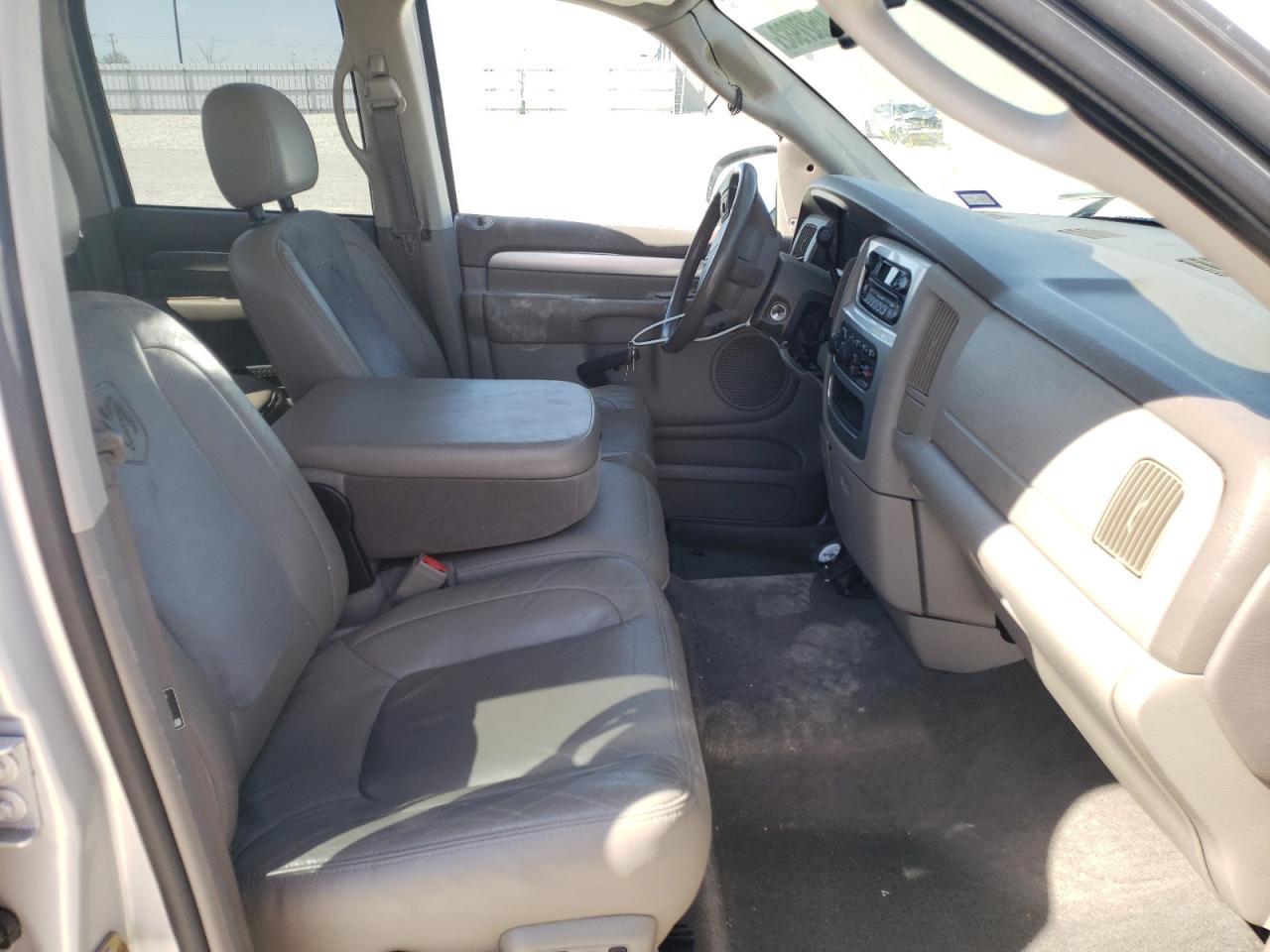 Photo 5 from auction – 2004 DODGE RAM 1500 S with VIN 1D7HA18D54S762978