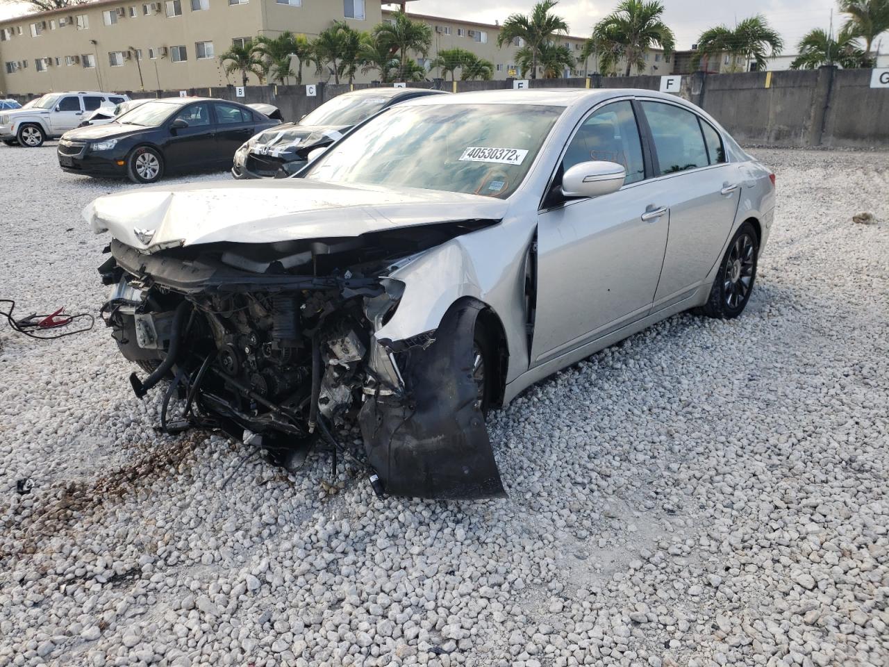 Photo 2 from auction – 2010 HYUNDAI GENESIS 3. with VIN KMHGC4DE7AU075853