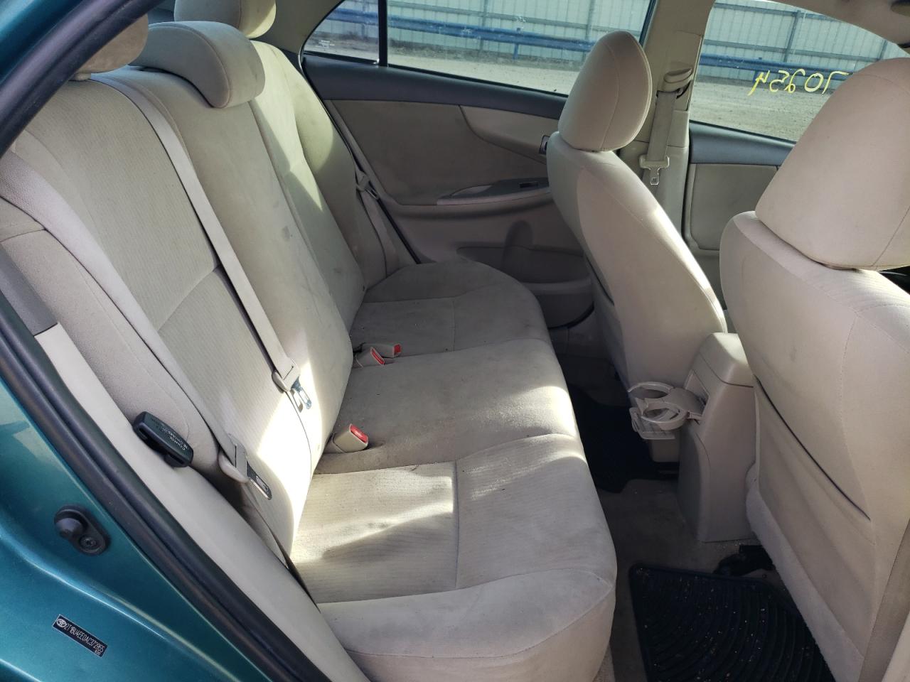Photo 6 from auction – 2010 TOYOTA COROLLA BA with VIN 2T1BU4EE0AC372955