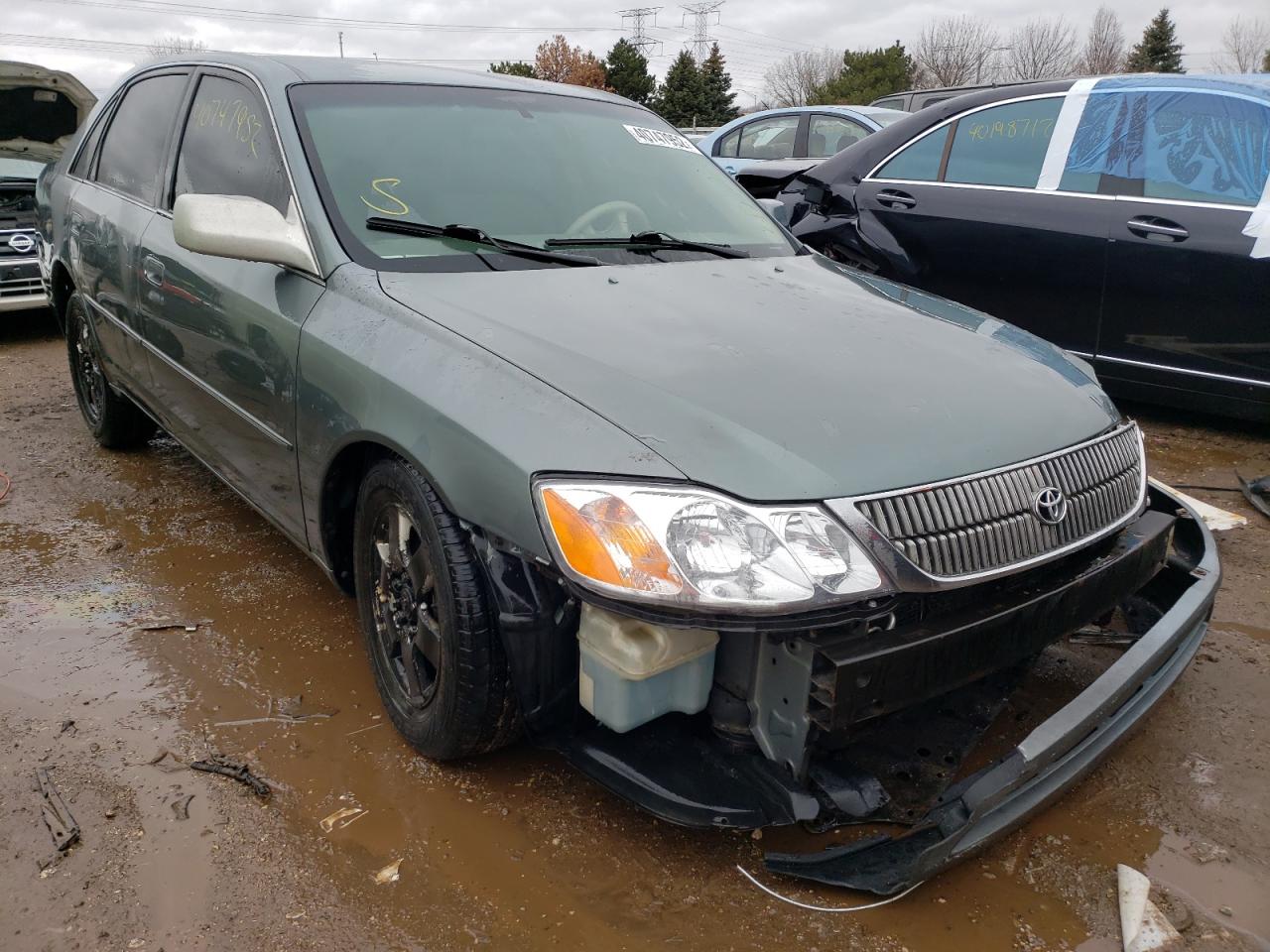 TOYOTA AVALON XL 2000 with VIN 4T1BF28B2YU102294 - Photo from auction