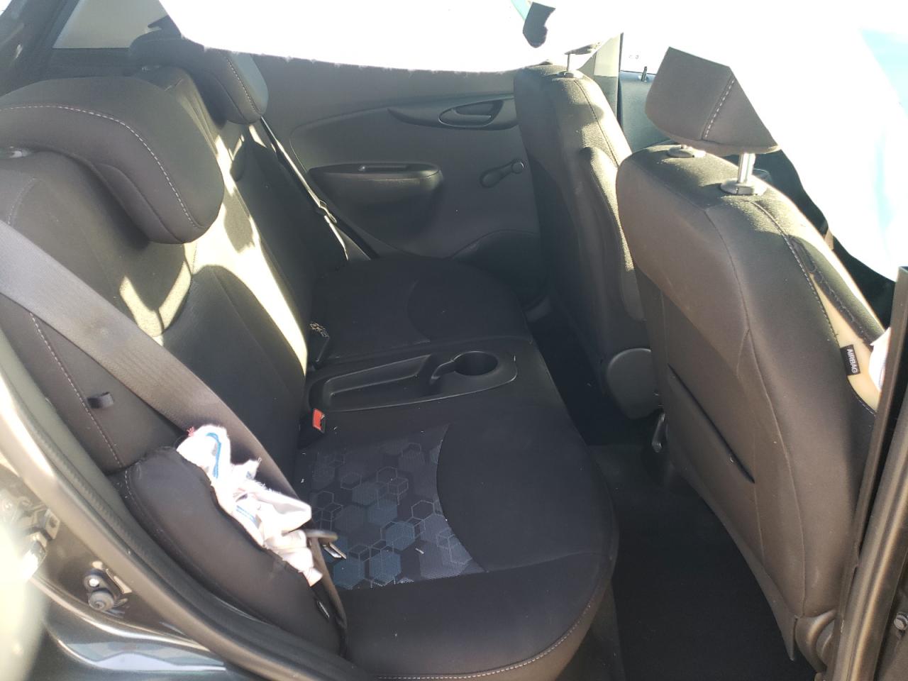 Photo 6 from auction – 2018 CHEVROLET SPARK LS with VIN KL8CB6SA9JC430411
