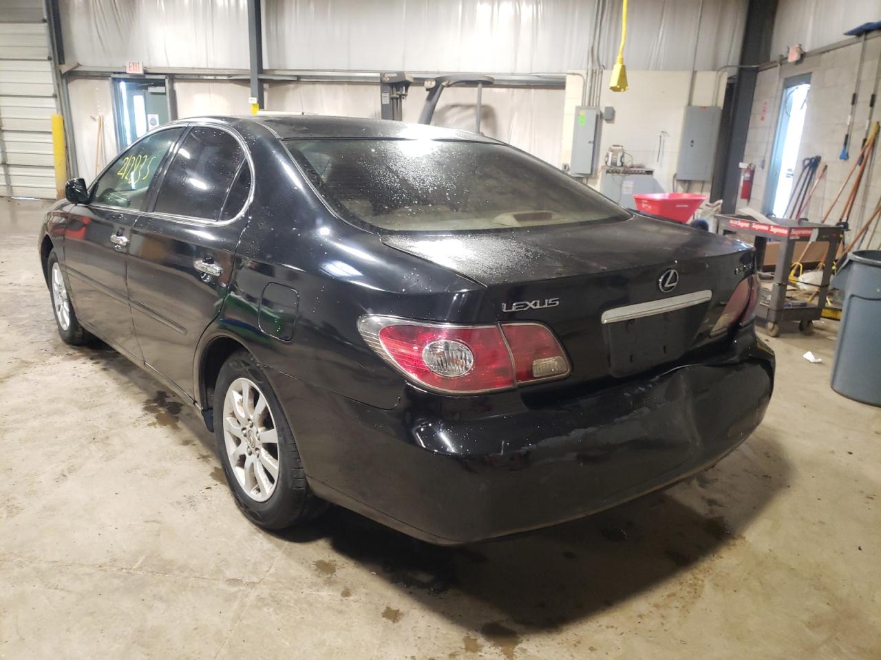 Photo 3 from auction – 2003 LEXUS ES 300 with VIN JTHBF30GX30122342
