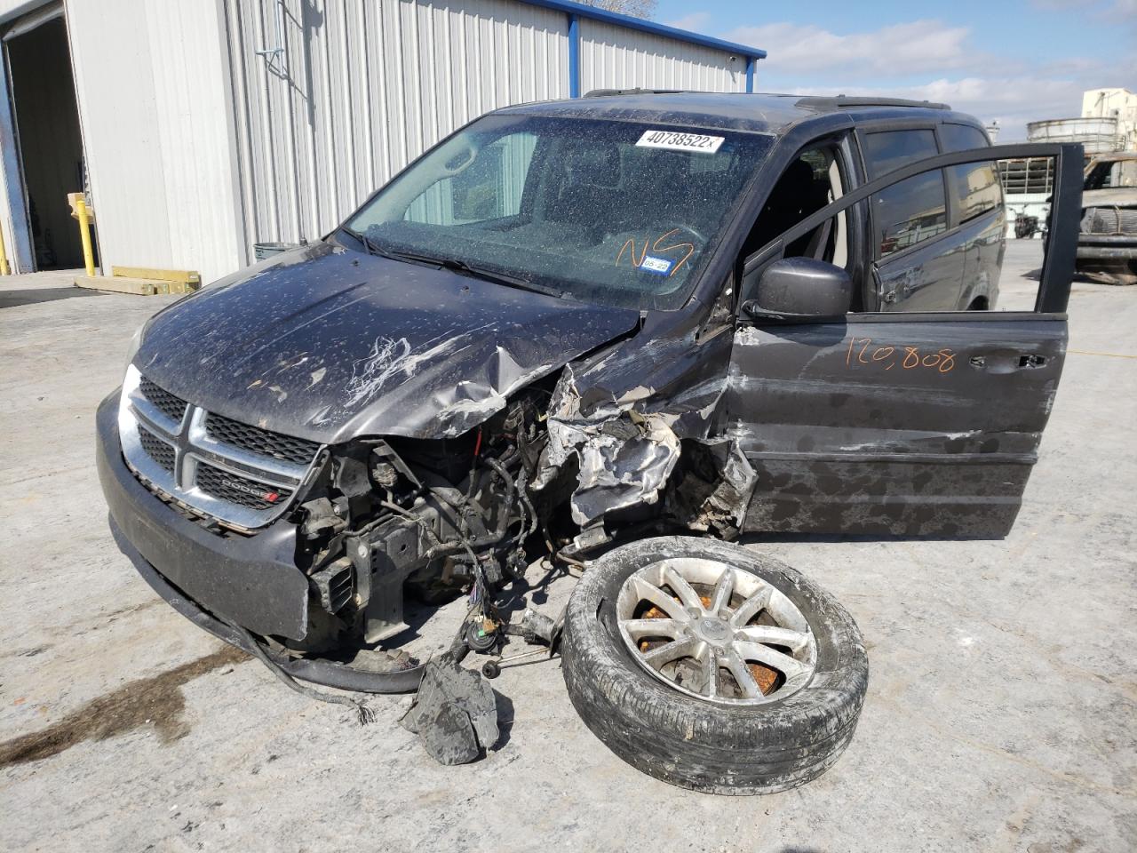 Photo 2 from auction – 2016 DODGE GRAND CARA with VIN 2C4RDGCG3GR318692