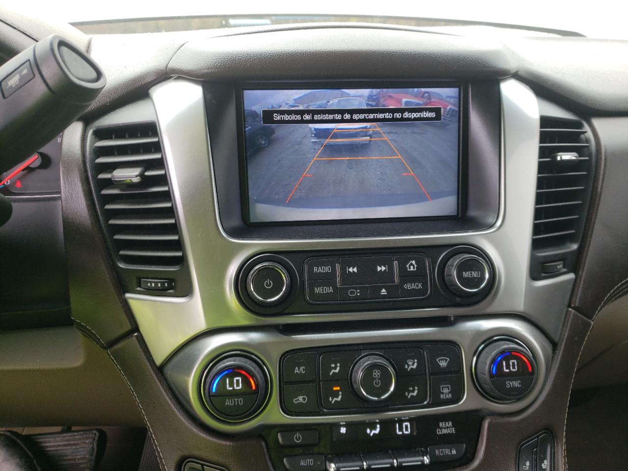 Photo 9 from auction – 2015 CHEVROLET TAHOE C150 with VIN 1GNSCBKC3FR509210