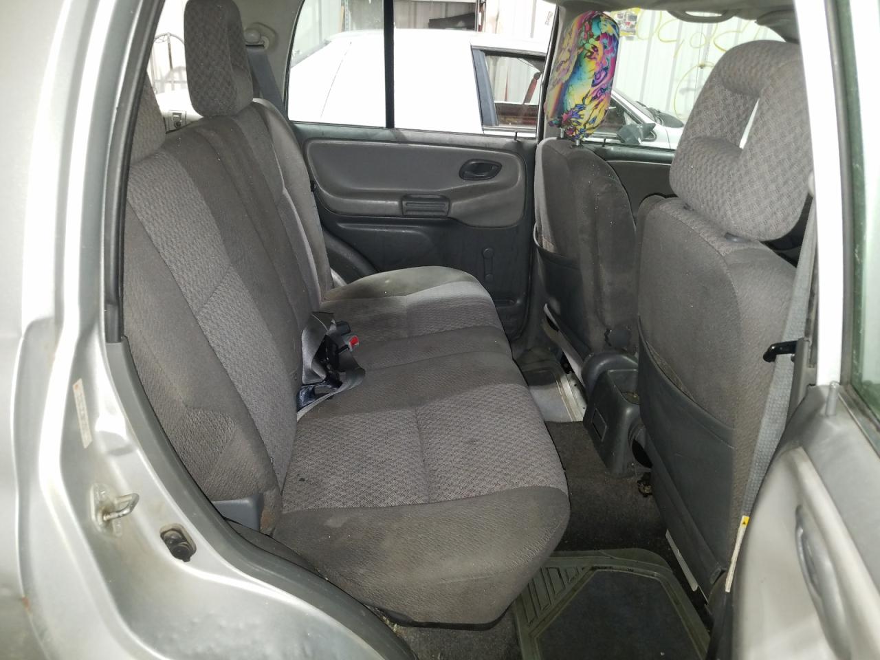 Photo 6 from auction – 2003 CHEVROLET TRACKER with VIN 2CNBJ13C136942843