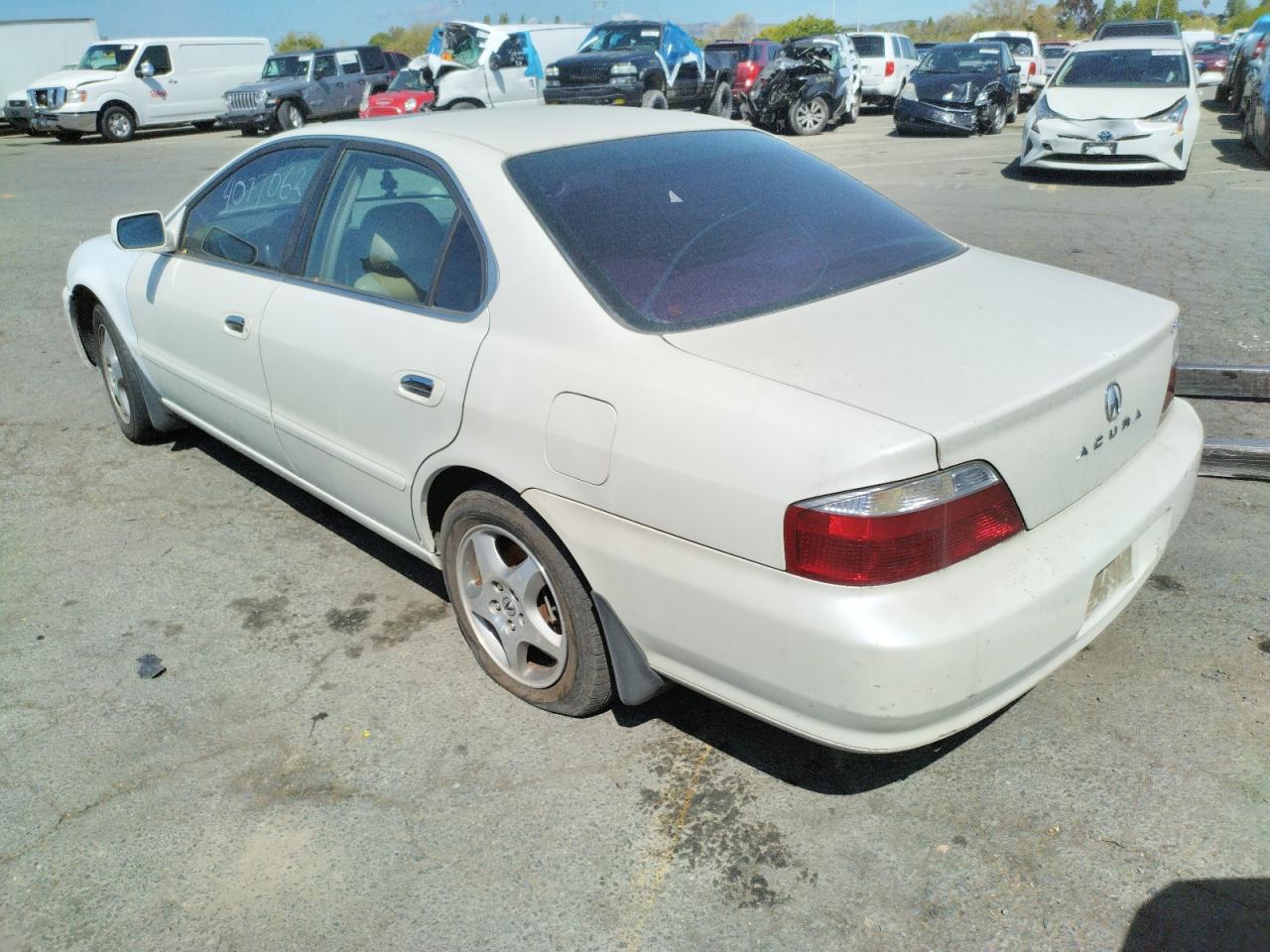 Photo 3 from auction – 2002 ACURA 3.2TL with VIN 19UUA56692A043984
