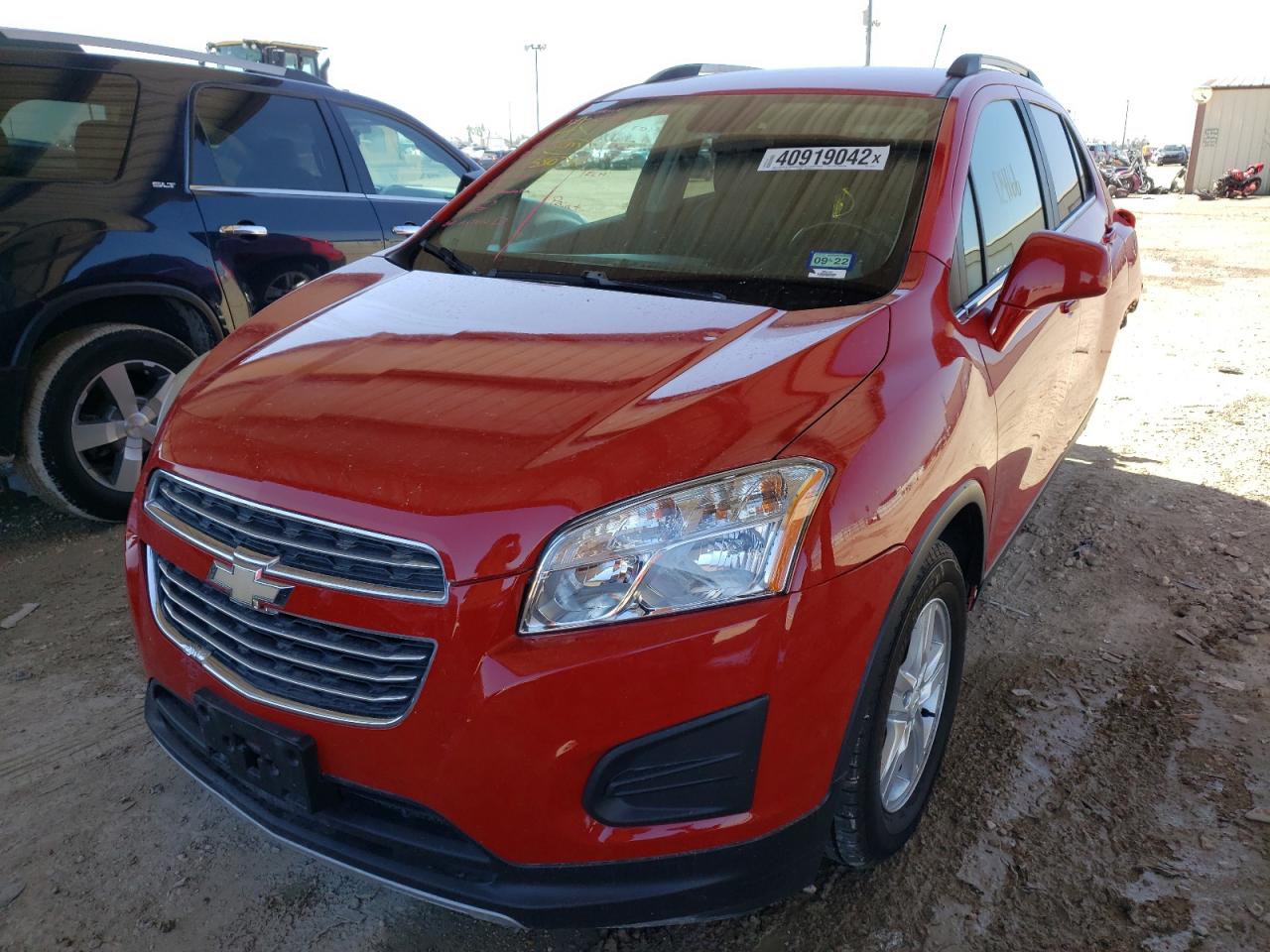 Photo 2 from auction – 2016 CHEVROLET TRAX 1LT with VIN KL7CJLSB0GB550367