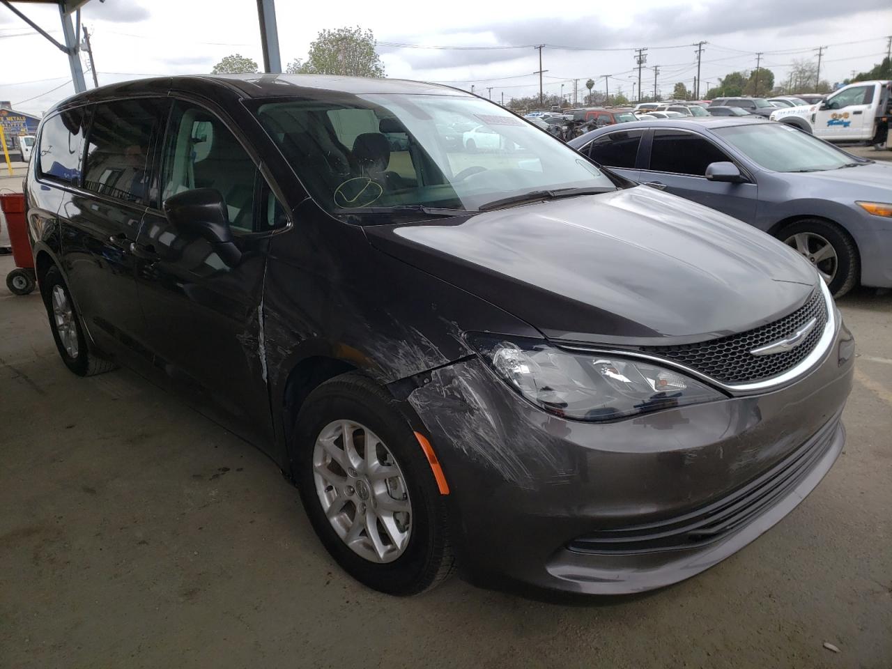 CHRYSLER VOYAGER LX 2020 with VIN 2C4RC1CG8LR102945 - Photo from auction